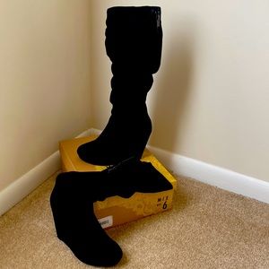 Faux suede Calf high boots with adjustable back zipper